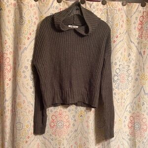 Cropped Knit Turtleneck Sweater - Brown